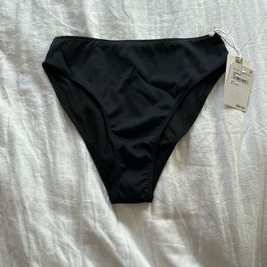 Good American Always Better Bikini Cheeky Bottom